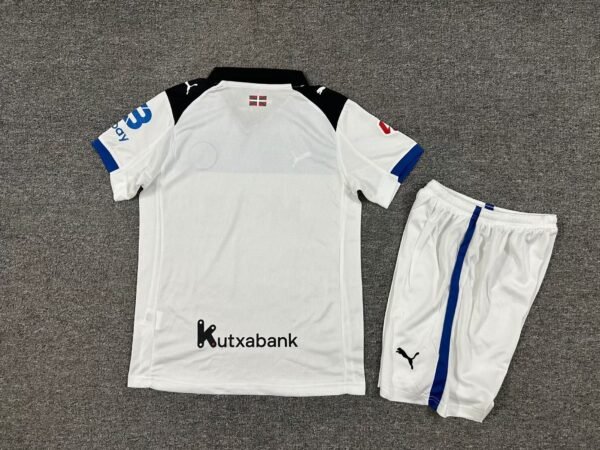 a7923015 Deportivo Alavés 2025-26 Away Kids Kit