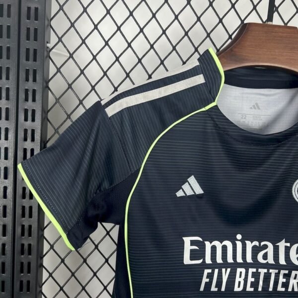 Real Madrid 2025-26 Away Kids Kit