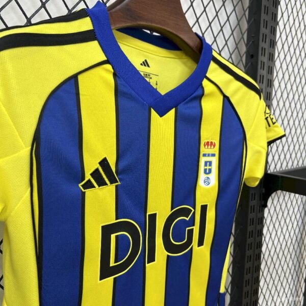 Real Oviedo 2025-26 Away Kids Kit