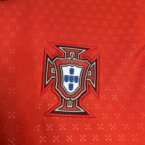 f4a93590 Portugal 2025-26 Home Fan Version